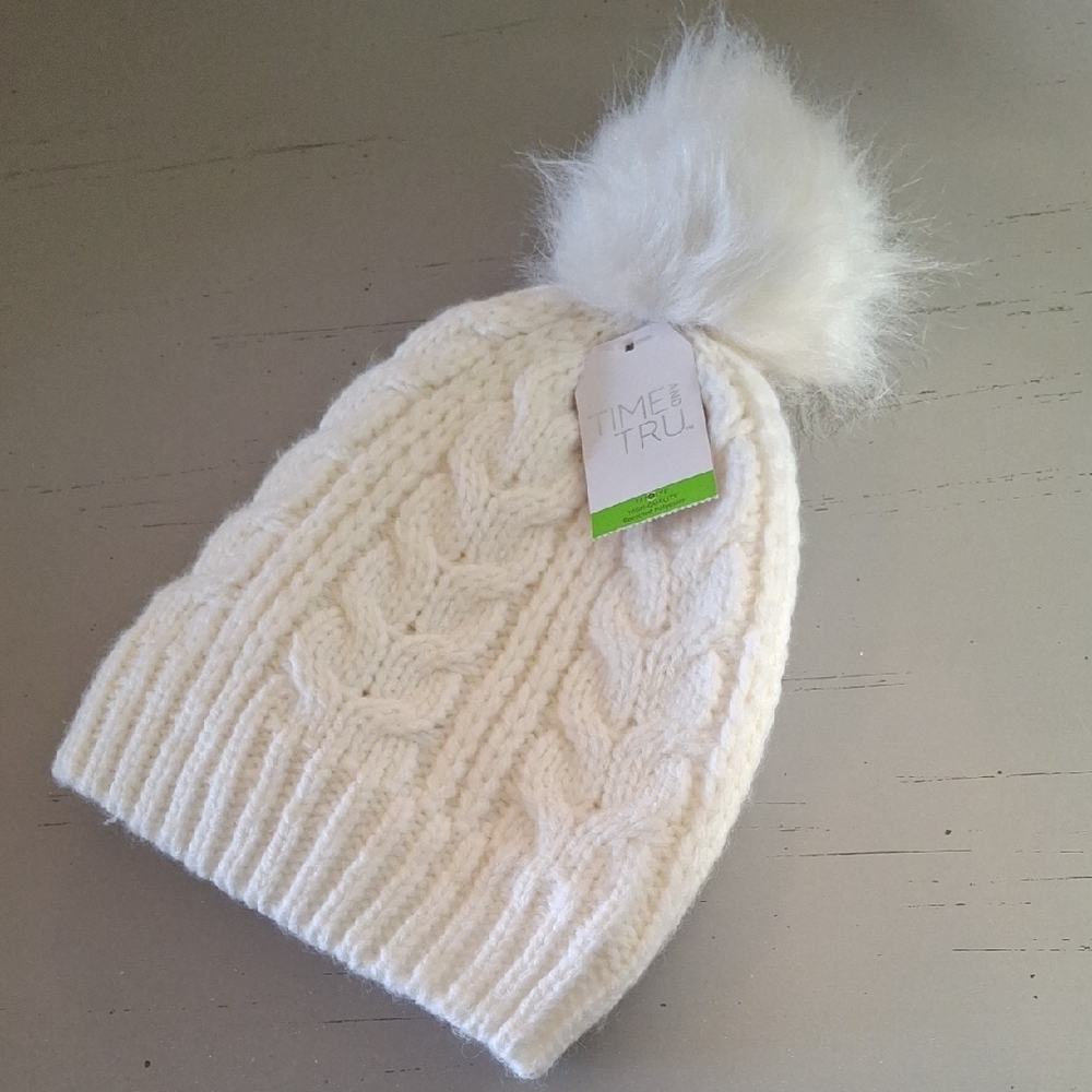 Time and Tru Cream Cable Knit Beanie with Pom-Pom
